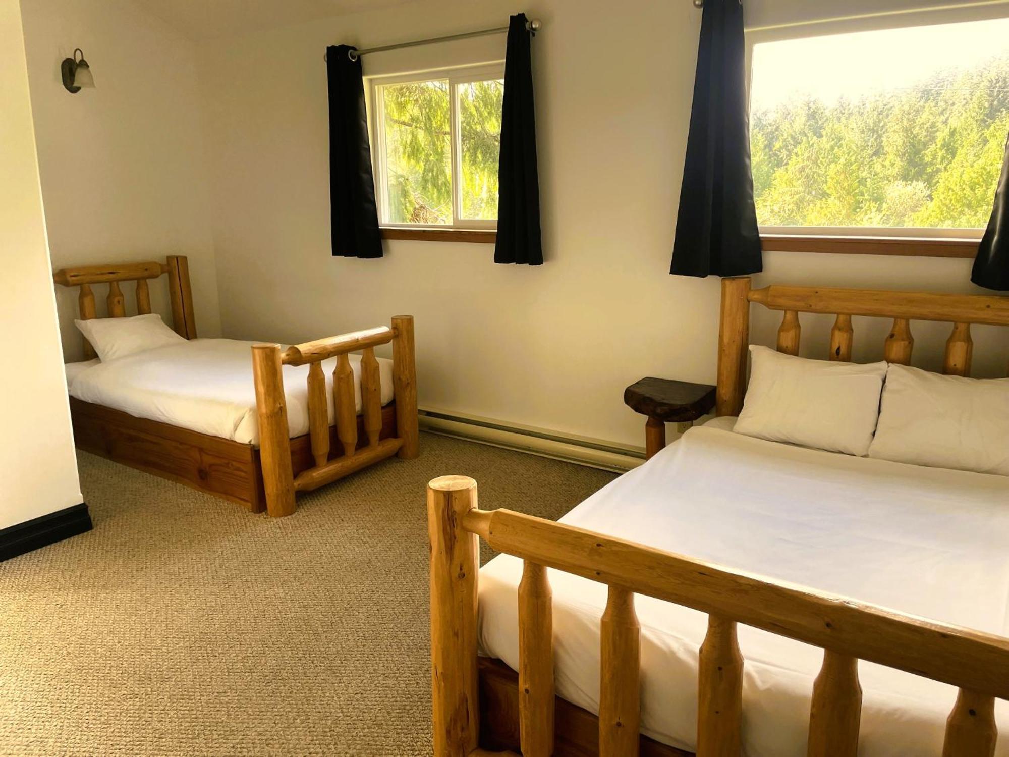 Wild Coast Wilderness Resort Port Renfrew Buitenkant foto